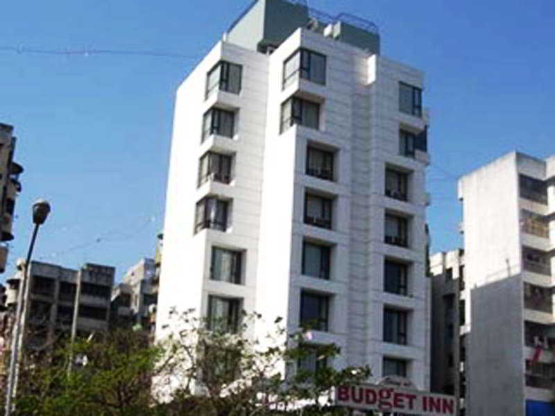 Budget Inn Bellevue Surat Exterior photo